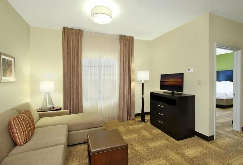 身障者適用キングサイズベッドルーム, Staybridge Suites   Odessa   Interstate Hwy 20, An Ihg