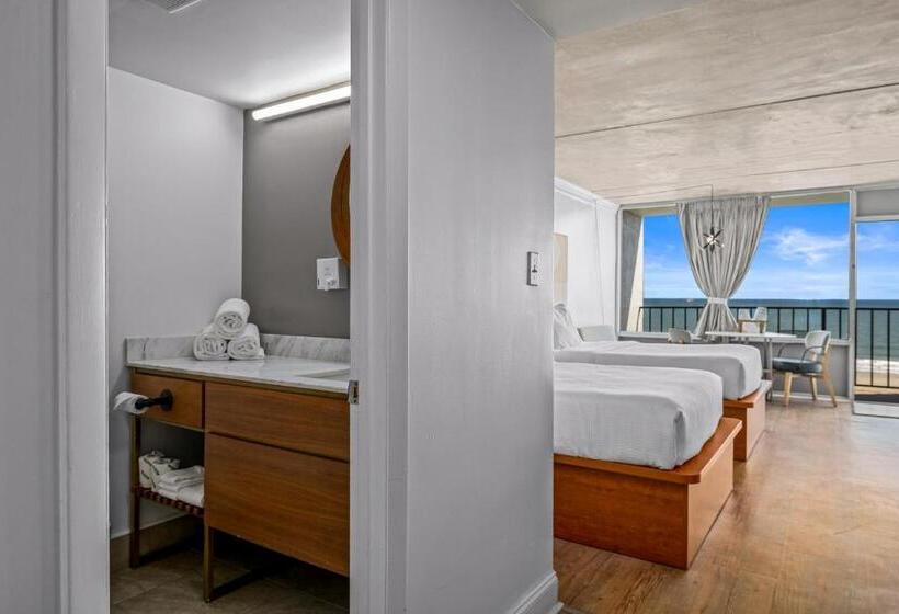 바다 전망 스위트, The Beverley Beach House