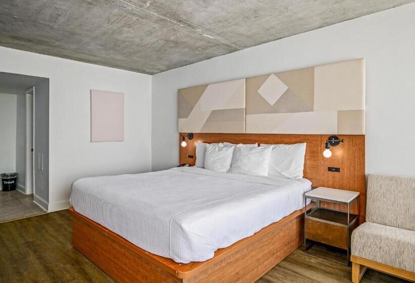 스탠다드 룸 킹사이즈 침대, The Beverley Beach House