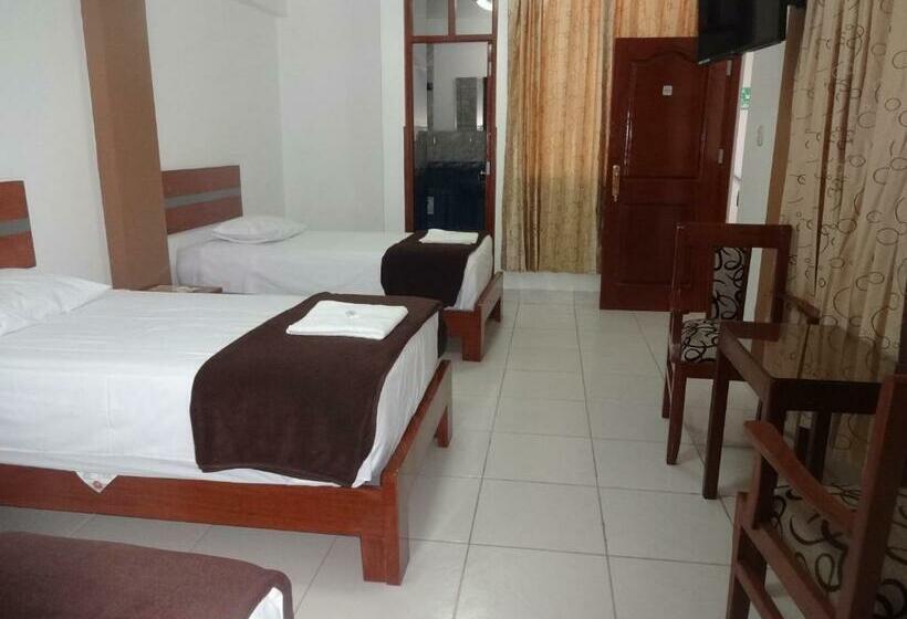 اتاق استاندارد سه نفره, Torreblanca