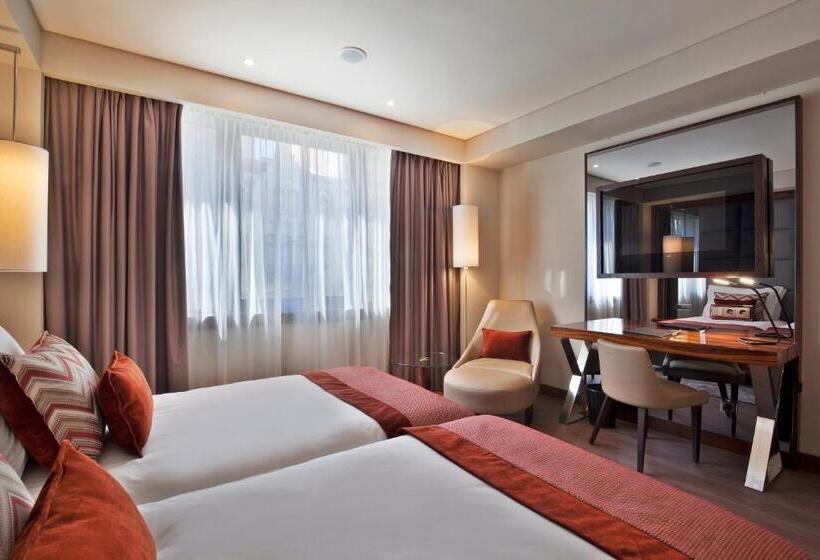 Camera Superiore, Turim Marques