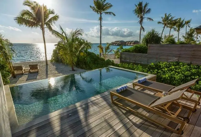 ویلای 1 خوابه, Hurawalhi Island Resort