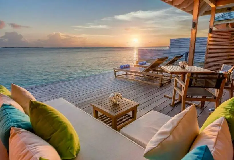 ویلای 1 خوابه, Hurawalhi Island Resort