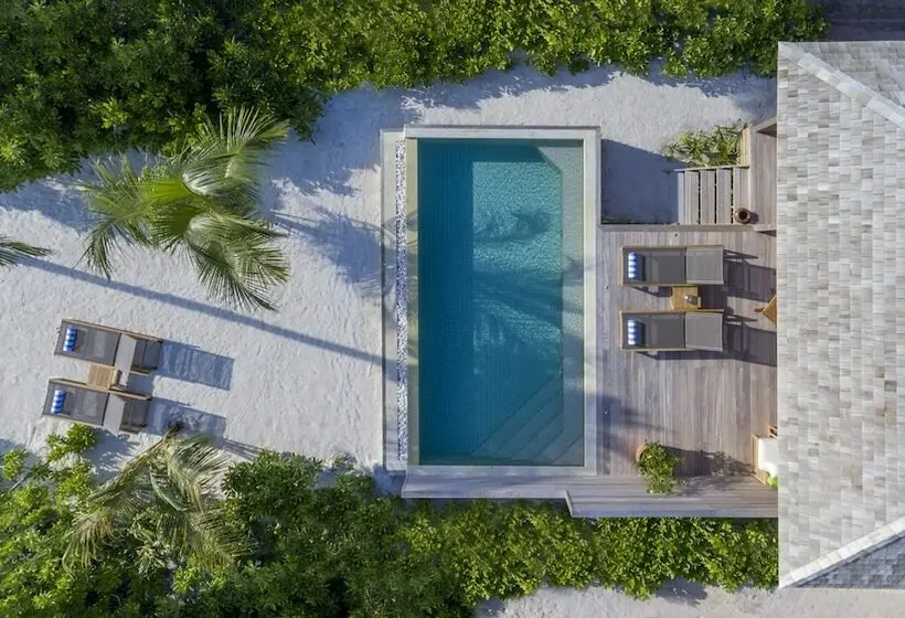 ویلای یک اتاق خوابه با استخر شنا, Hurawalhi Island Resort
