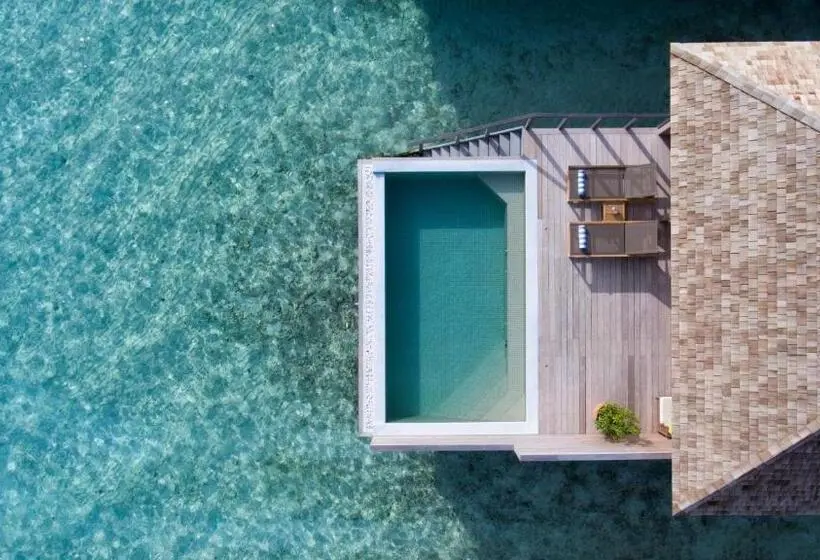 ویلای یک اتاق خوابه با استخر شنا, Hurawalhi Island Resort