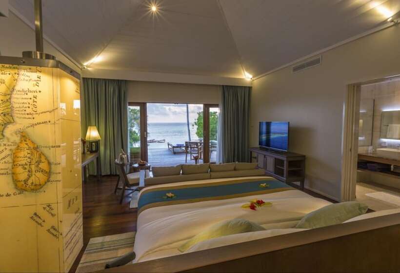 ویلای یک اتاق خوابه با استخر شنا, Hurawalhi Island Resort