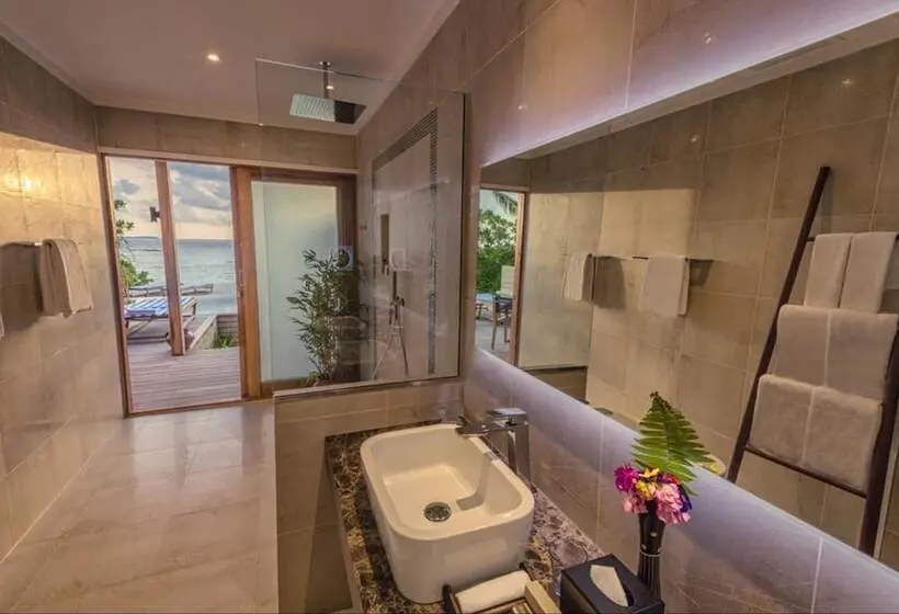 ویلای 1 خوابه, Hurawalhi Island Resort