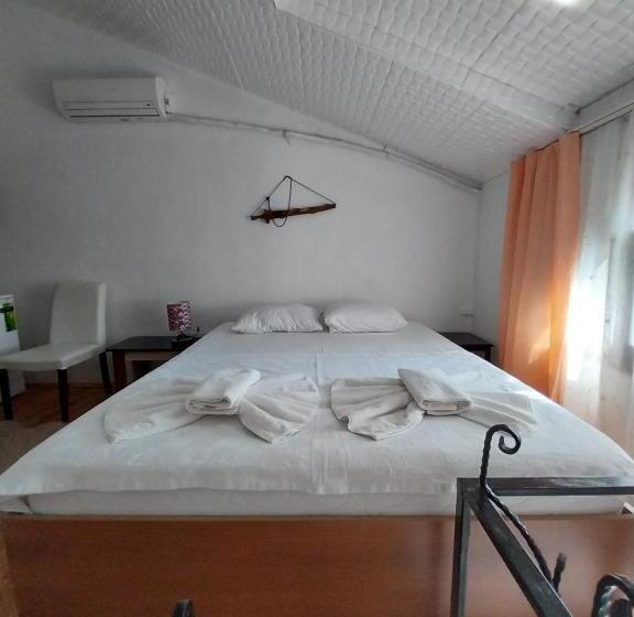 Трежместный Номер Economy, Jasmin Apart Otel