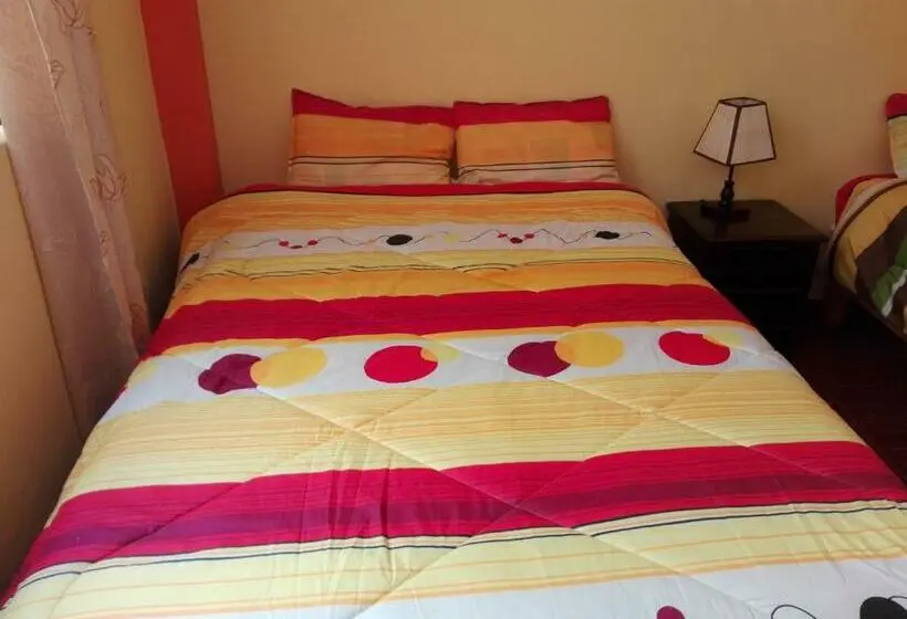 اتاق استاندارد, Nasca Travel One Hostel
