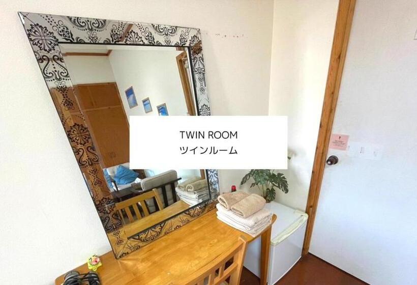 חדר סטנדרט חדר אמבטיה משותף, All Friends Guest House