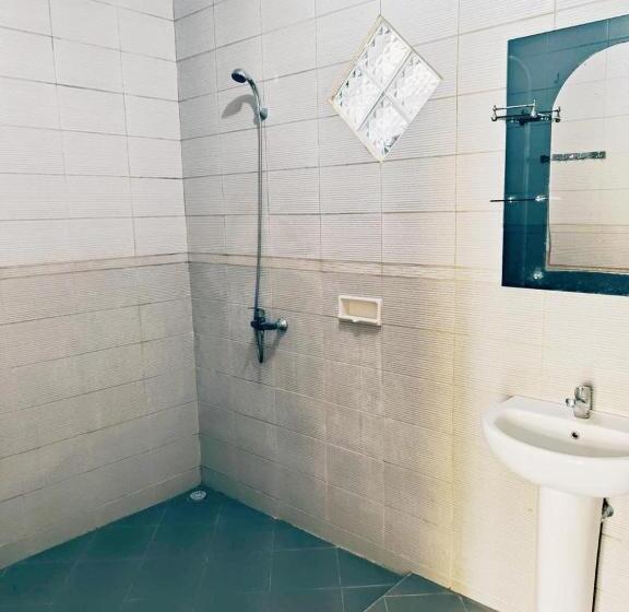 디럭스 트리플 룸, Berlian Inn Kuta Beach