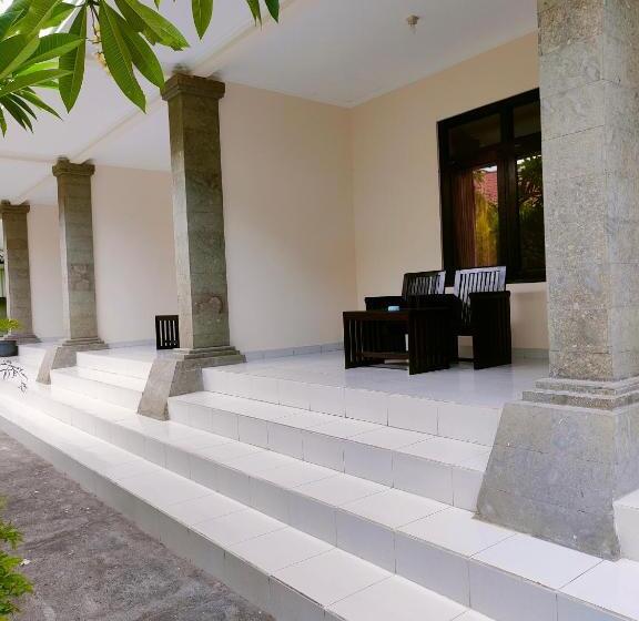 Deluxe Room, Berlian Inn Kuta Beach