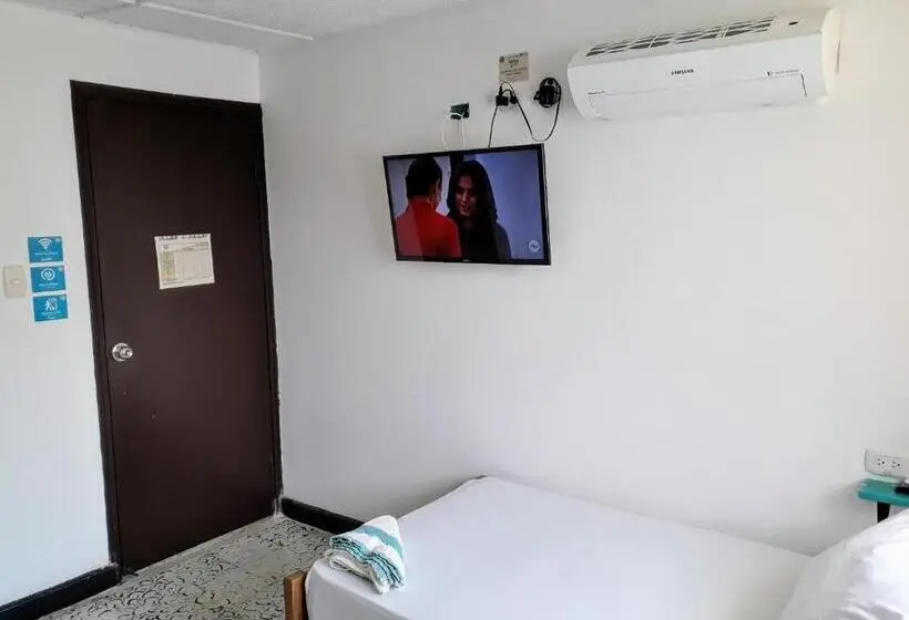 Comfort Kolmen Hengen Huone, Bona Vida