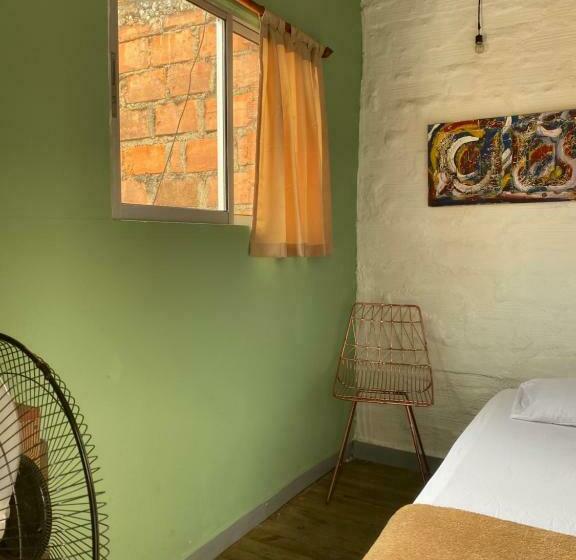 חדר סטנדרד יחיד חדר אמבטיה משותף, Casa Estacion   Hostel