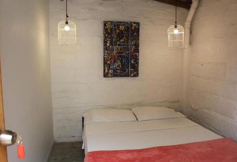 带共用浴室的标准房间, Casa Estacion Hostel