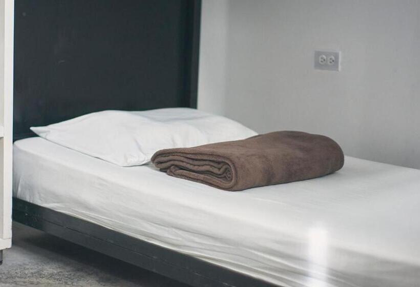 家庭房间共用浴室, Casa Estacion Hostel