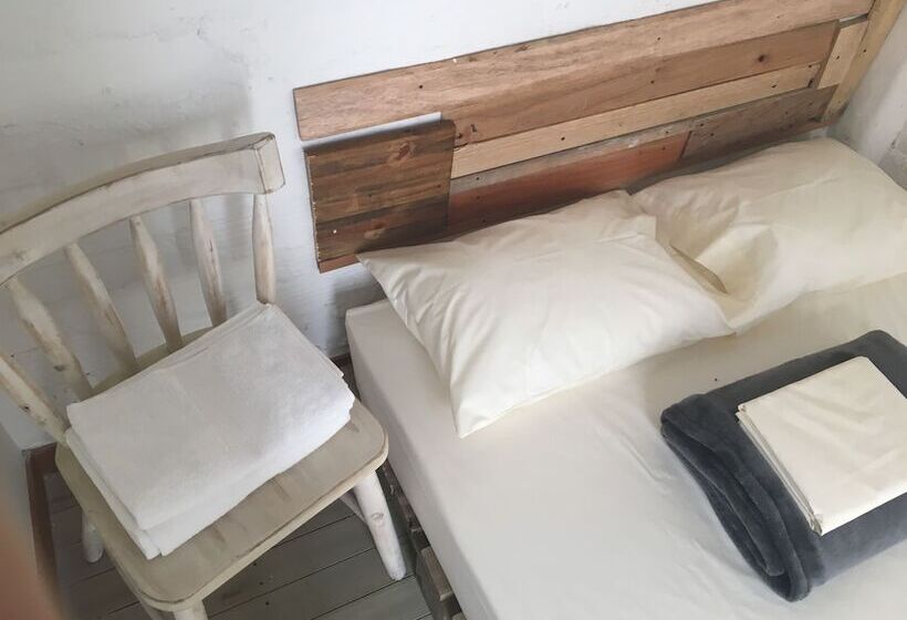 标准间带阳台, Casa Estacion Hostel