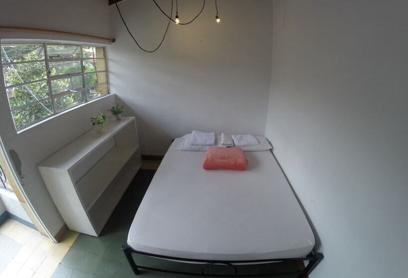 标准间, Casa Estacion Hostel