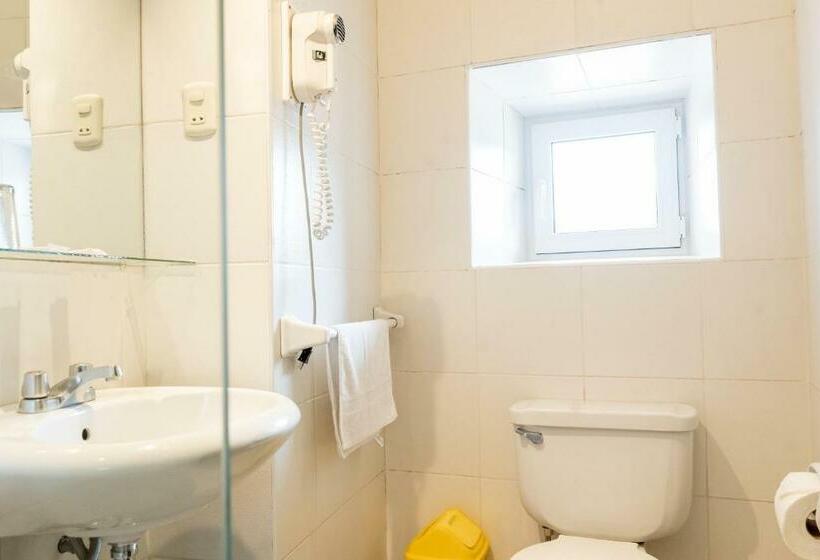 Номер Стандарт Индивидуальный, Hostal Corihuasi