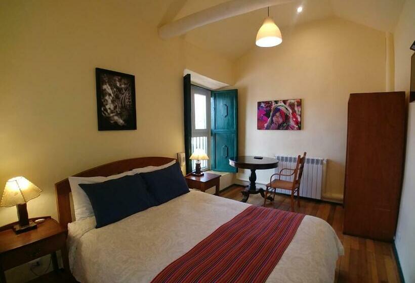 Номер Стандарт, Hostal Corihuasi