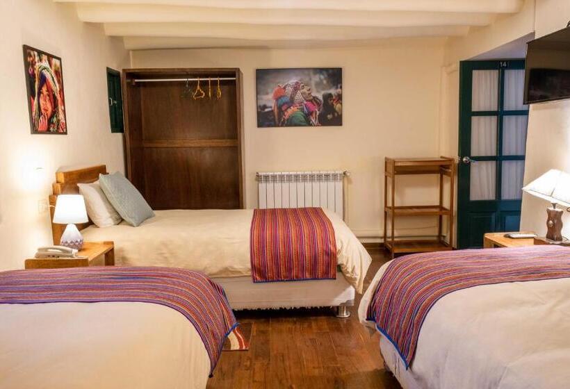 Номер Стандарт Трехместный, Hostal Corihuasi