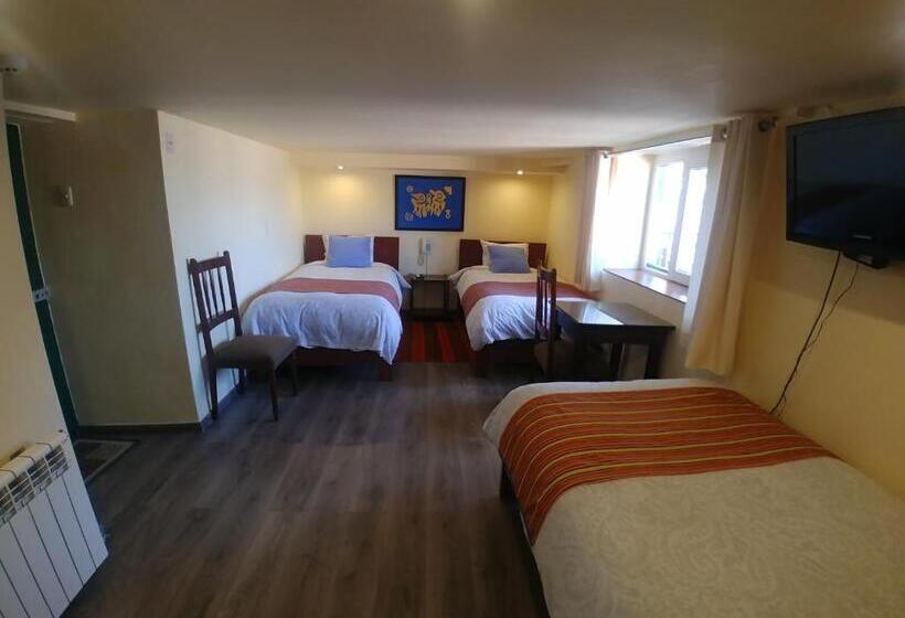 Номер Стандарт Трехместный, Hostal Corihuasi
