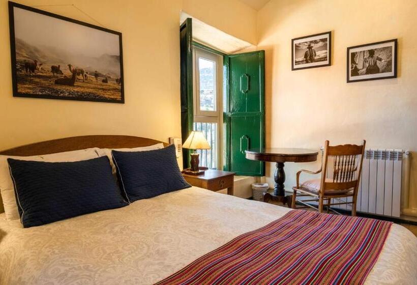 Номер Стандарт, Hostal Corihuasi