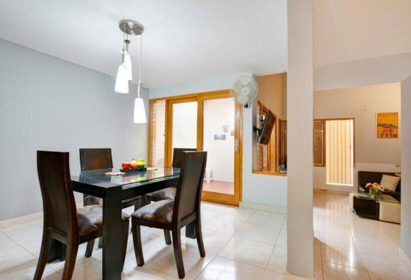 Дом 1 Спальня, International House Co Living
