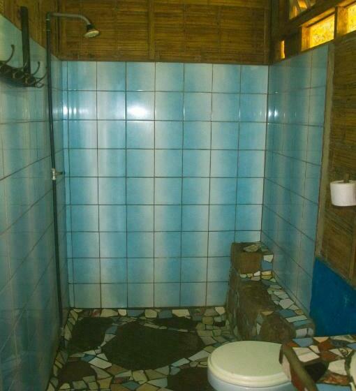 بانگلوی استاندارد, Grillo Tres Puntas Eco Hostel