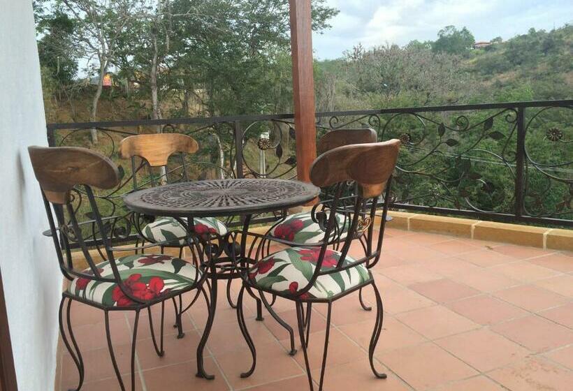 스탠다드 룸 킹사이즈 침대, Alejandria Resort Barichara