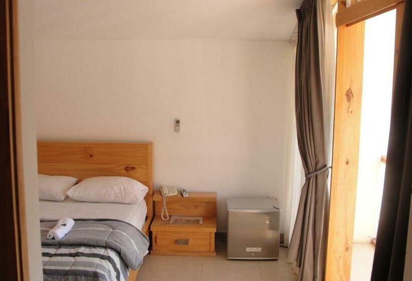 חדר אקזקיוטיב, Boutique La Angostura