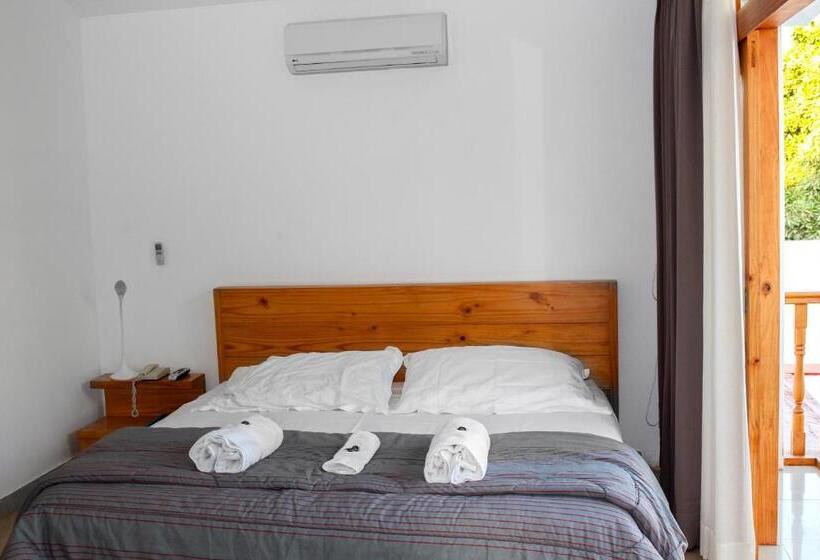 סוויטת ג'וניור, Boutique La Angostura