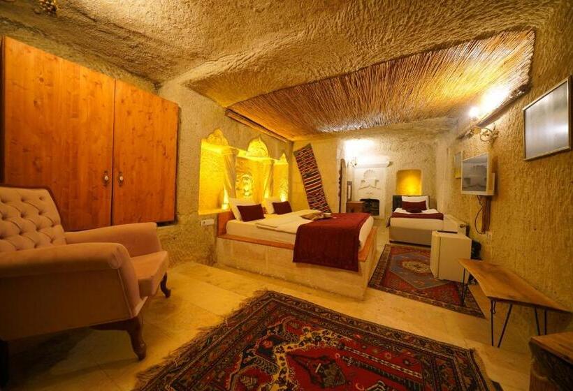 スタンダードトリプルルーム, Cappadocia Nar Cave House & Swimming Pool