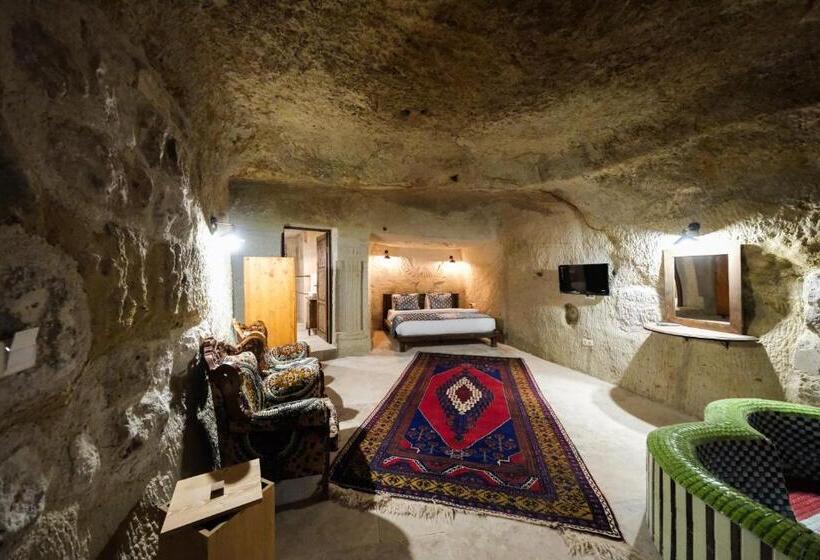 キングサイズベッドのスタンダードルーム, Cappadocia Nar Cave House & Swimming Pool