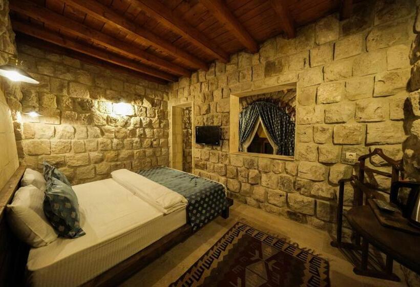 キングサイズベッドのスタンダードルーム, Cappadocia Nar Cave House & Swimming Pool