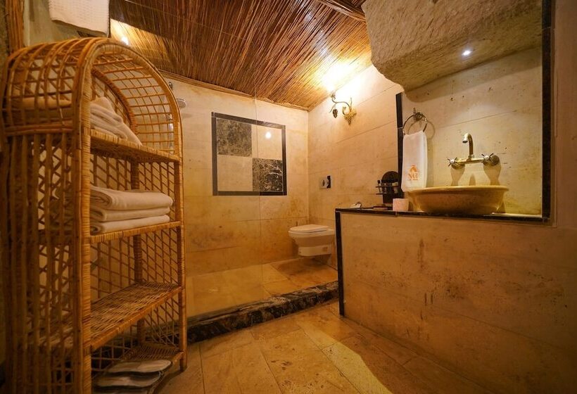 スタンダードトリプルルーム, Cappadocia Nar Cave House & Swimming Pool