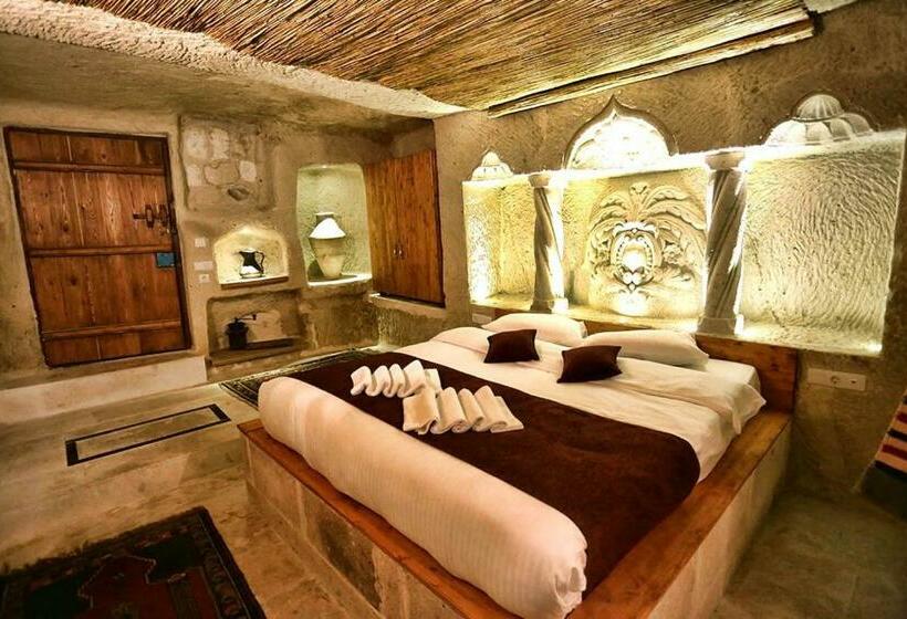 スタンダードトリプルルーム, Cappadocia Nar Cave House & Swimming Pool