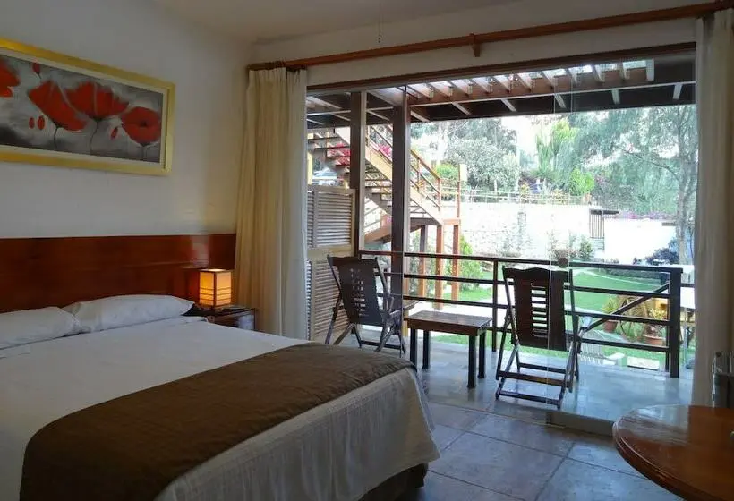 اتاق استاندارد سه تخته با چشم‌انداز باغ, El Molino Hotel Y Restaurant