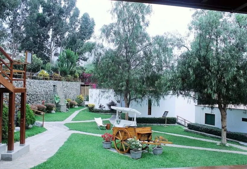 اتاق استاندارد سه تخته با چشم‌انداز باغ, El Molino Hotel Y Restaurant