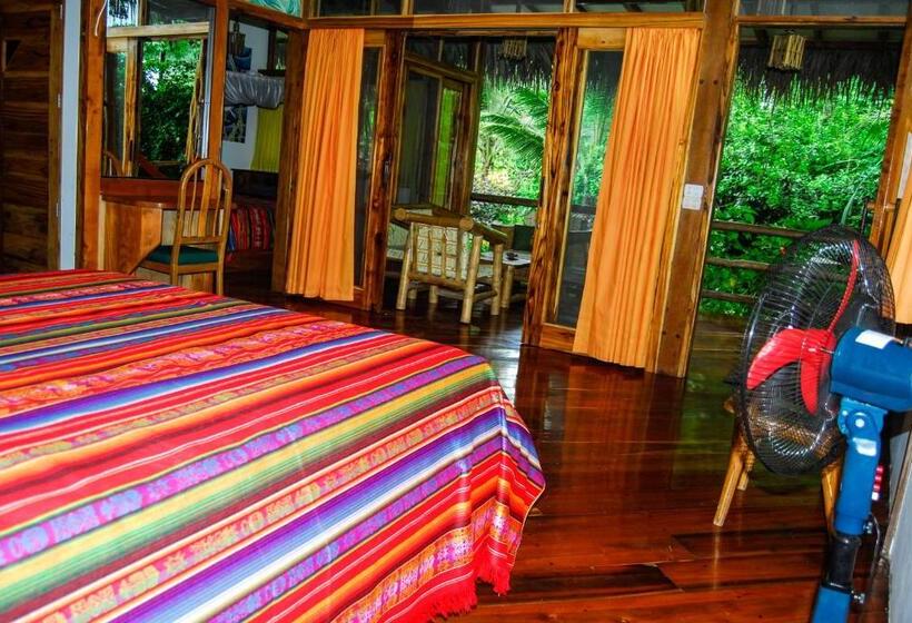 家庭洋房, Hostería Mandála