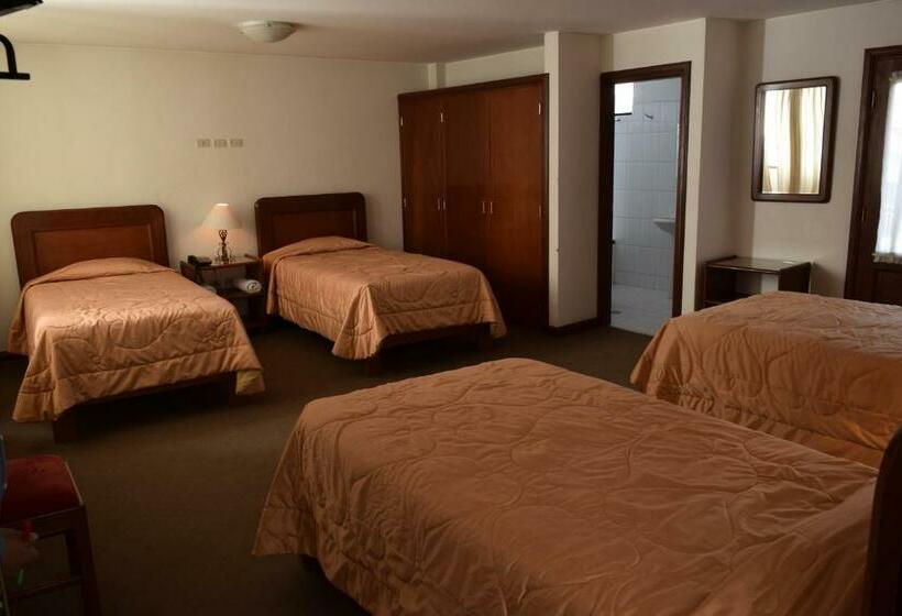 اتاق استاندارد چهار تخته, Incasol, Feliz Año 2025 Que Las Estrellas Iluminen Cada Uno De Tus Viajes Este Año