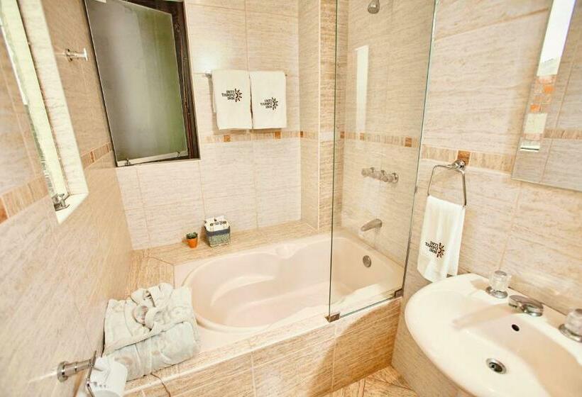 Standart Oda, Inti Tampu Inn