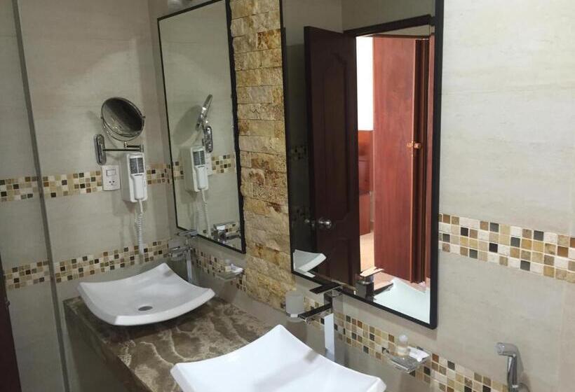 سوییت جونیور, Riosol Tarapoto