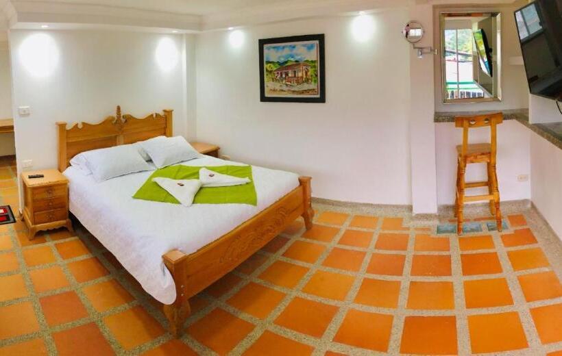 자쿠지 스위트, La Floresta Salento