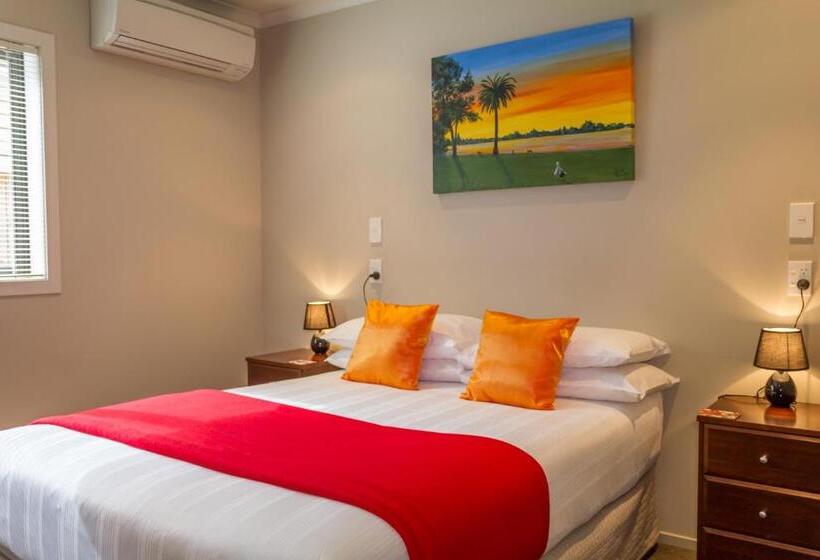 ベーシックルーム, Albert Court Motor Lodge