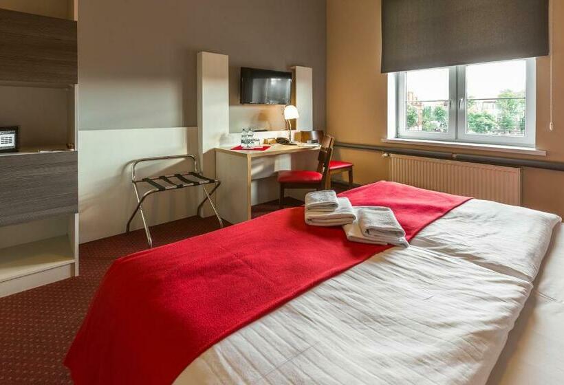 اتاق استاندارد, Przystanek Torun