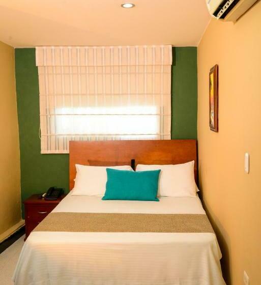 スタンダードルーム, Prado 34 West