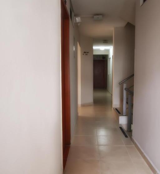 スタンダード4人部屋, Prado 34 West