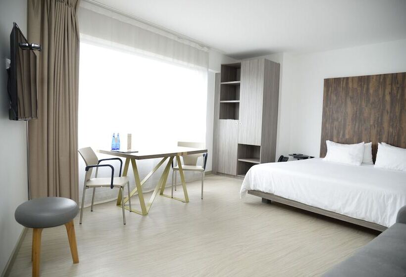 إستديو عائلى, Viaggio Medellin Grand Select