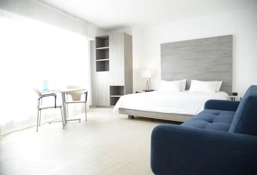 ファミリーステューディオ, V Grand Hotel, A Member Of Radisson Individuals